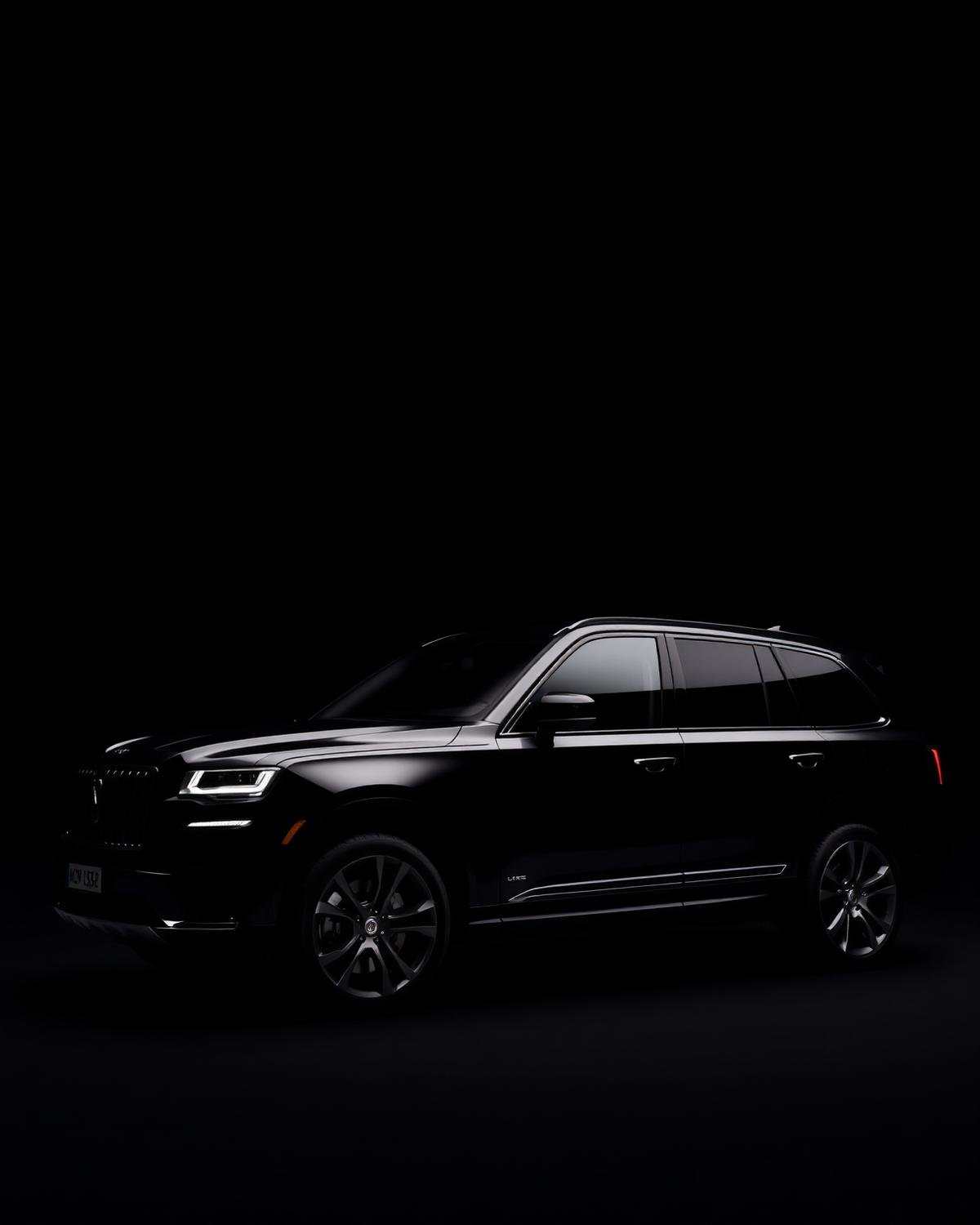 Premium SUV chauffeur vehicle